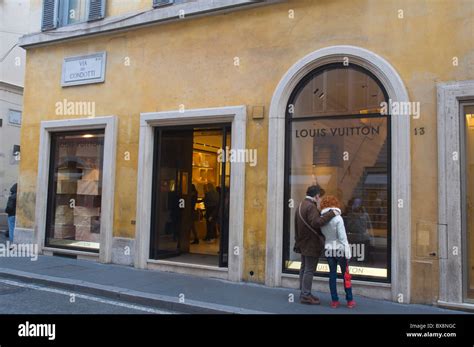 louis vuitton via dei condotti|louis vuitton store roma italy.